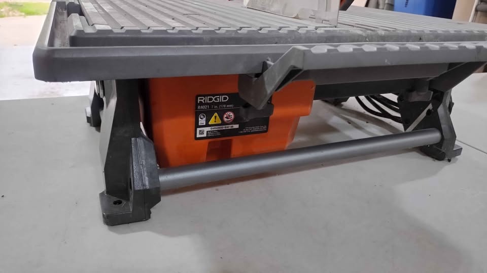 Ridgid Wet Tile Table Saw   S6