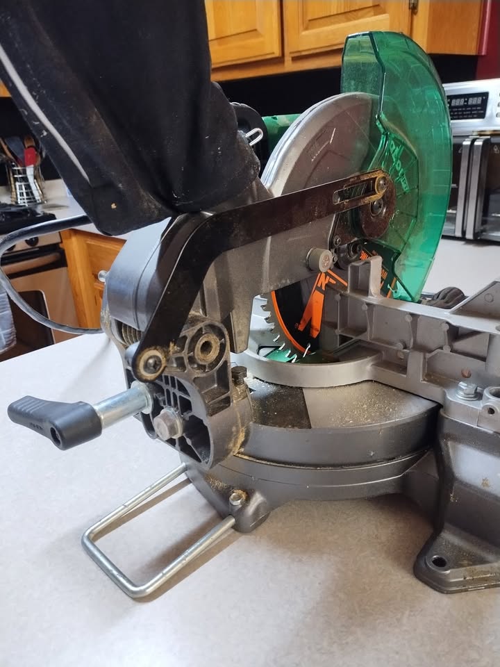 Metabo 10" Compound Miter Saw
