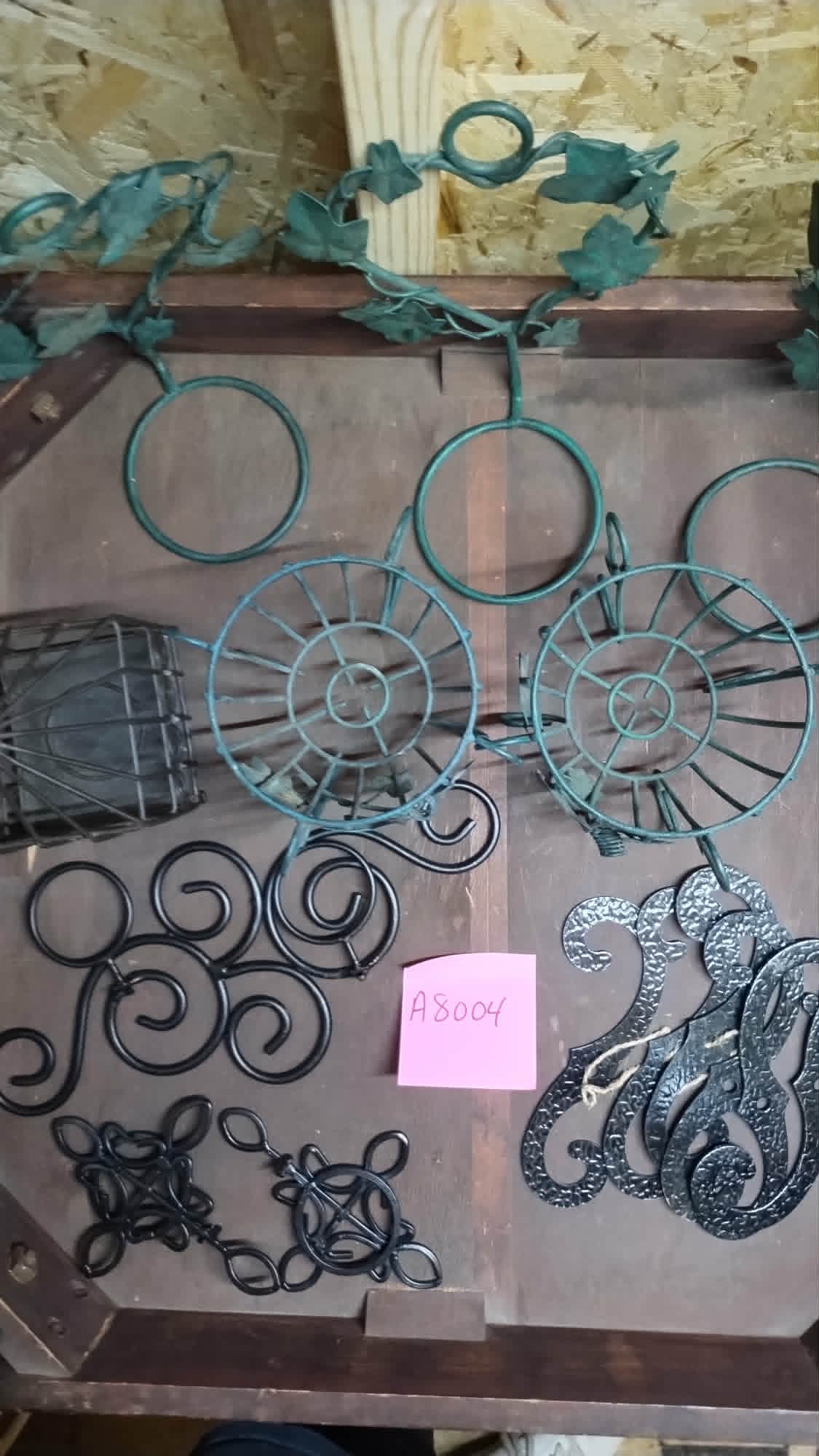 Black & Green Wired Decor Lot #A8005