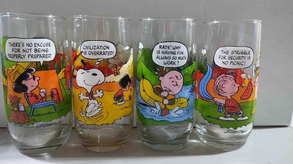 Vintage Camp Snoopy Collection Glasses S2T12 (set of 4)