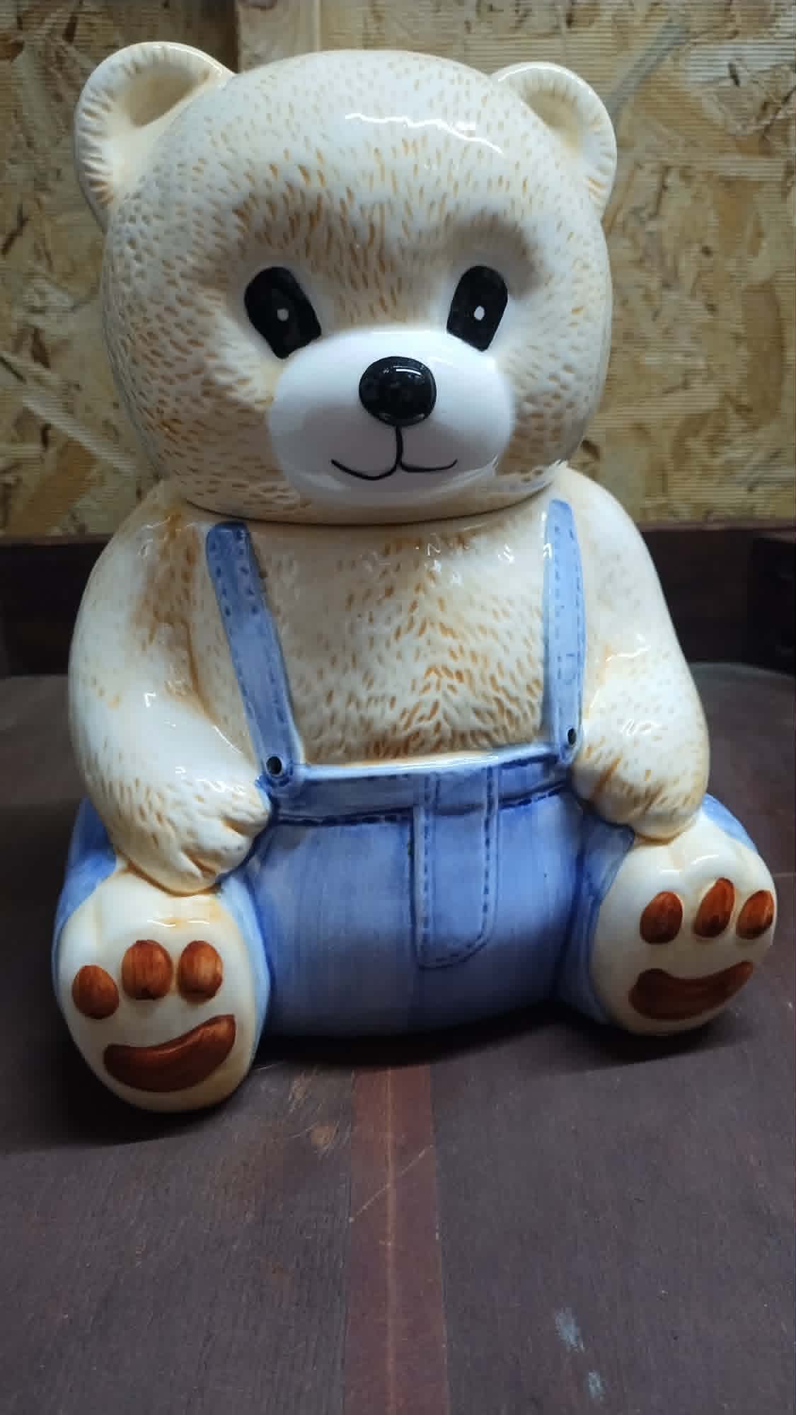Vintage Teddy Bear Cookie Jar  S1T3