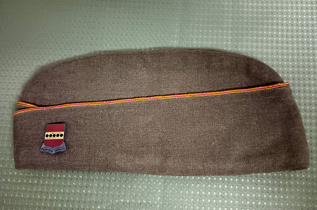 Vintage WWII Garrison Hat w/Maintain Service Pin 1942