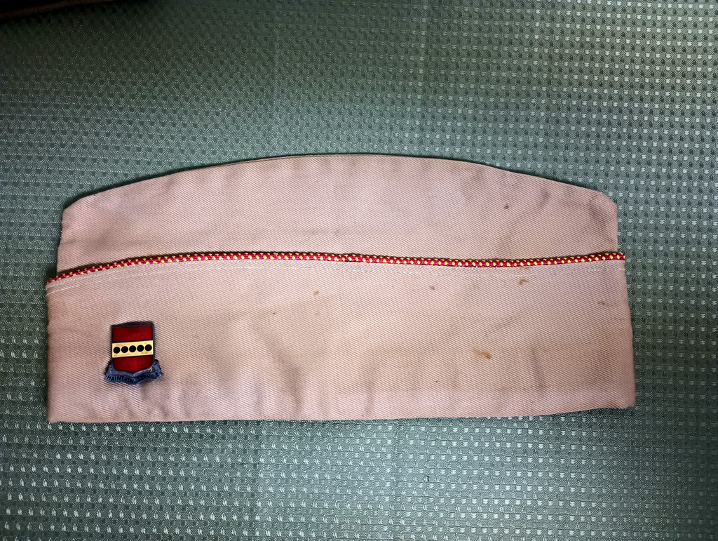 Vintage WWII Garrison Hat w/Maintain Service Pin 1942 BEIGE